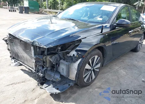 2021 Nissan Altima Sv Fwd z USA, uszkodzony, nr VIN 1N4BL4DV3MN353540